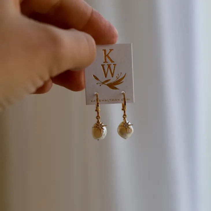 Keshi Nugget Pearl & Star Gold Huggie Earrings