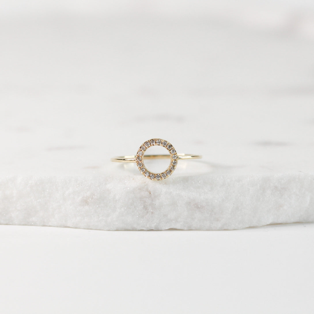 Circle Gold Diamond Ring