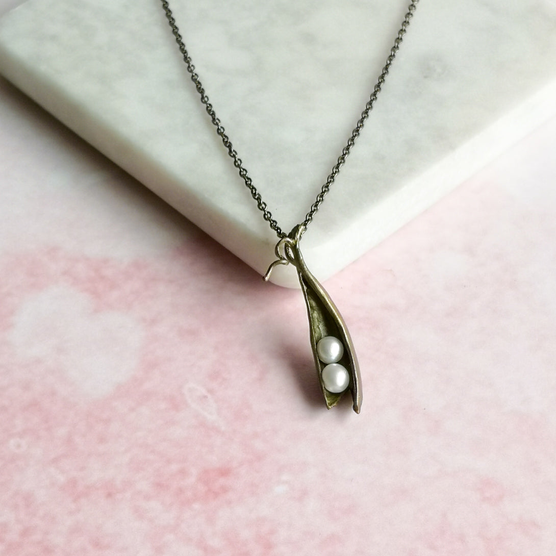 Two Peas in a Pod Necklace - Silver Seasons